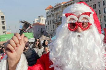 lo dico a babbo natale lo psichiatra boccia la minaccia dei genitori 2