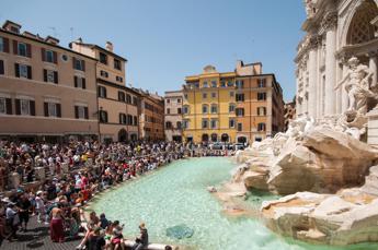 caldo in rimonta torna il bollino rosso domani massima allerta a roma e perugia 2