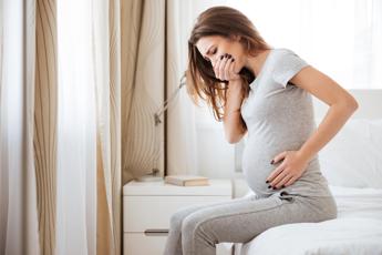 nausea e vomito per 66 donne in gravidanza studio italiano indaga impatto 2