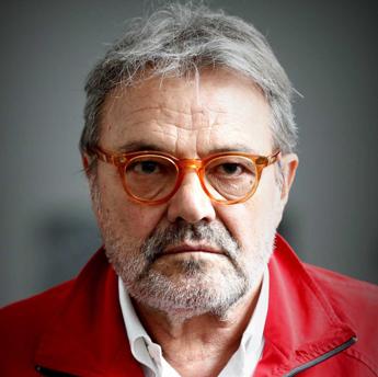 oliviero toscani malato cose lamiloidosi sintomi rischi 2