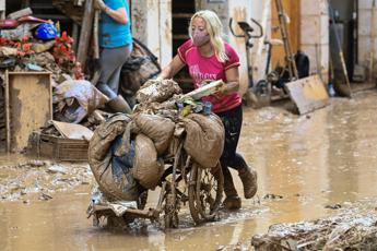 alluvione in spagna i rischi sanitari esperti attenzione a infezioni 2