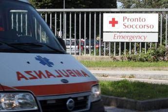 sanita aggressione pronto soccorso ostia medici roma li forze dellordine assenti 2